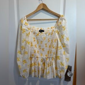 Alice Blue Floral Blouse Peasant Style Shirred Bodice Size Medium